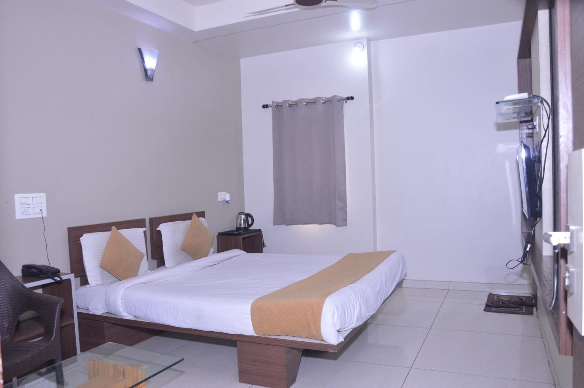 Hotel Indrani Chittorgarh Exterior foto